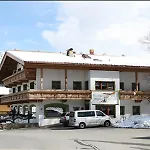 Hubertus Mit Erlebnislandgasthof Reitherwirt Hotel Kitzbühel