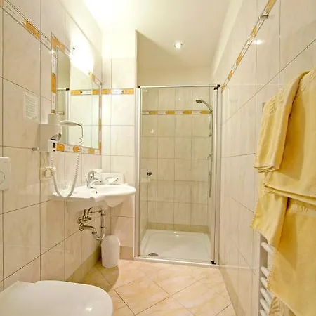 Hubertus Mit Erlebnislandgasthof Reitherwirt 3* Kitzbuhel