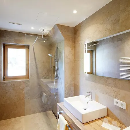 Hubertus Mit Erlebnislandgasthof Reitherwirt Szálloda